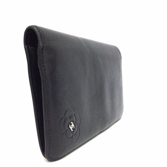 CHANEL Camellia CC Leather Checkbook / Wallet - Picture 6 of 12